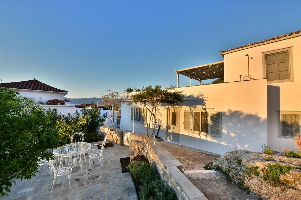 Villa Loukia Đảo Hydra Ngoại thất bức ảnh